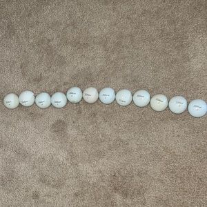 12 Titleist Pro V1x golf balls